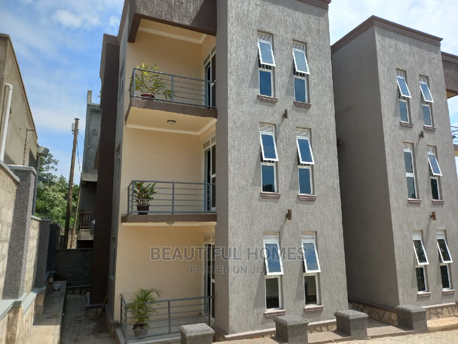 Furnished 2bdrm Apartment in Bunga, Makindye for Sale