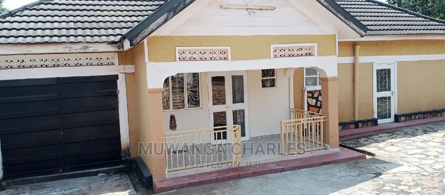 3bdrm House in Fs Properties Ltd, Central Division for rent