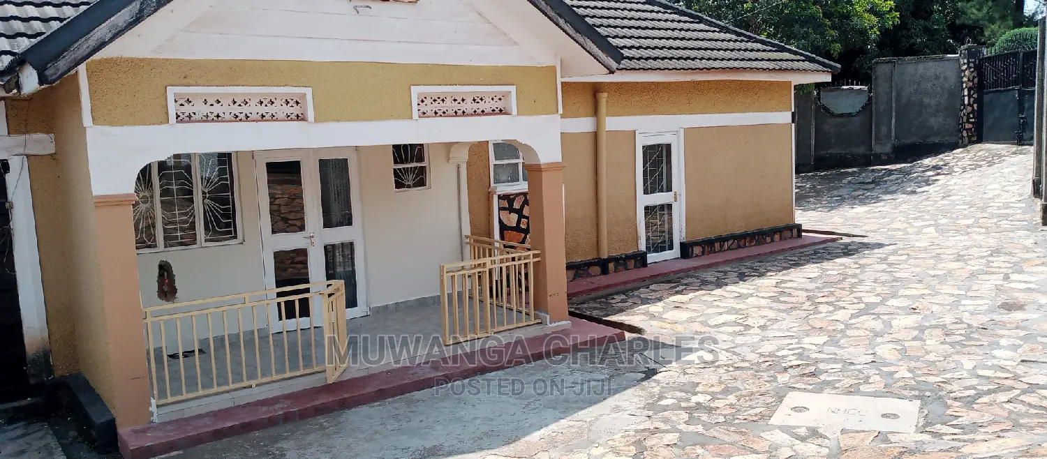 3bdrm House in Fs Properties Ltd, Central Division for rent