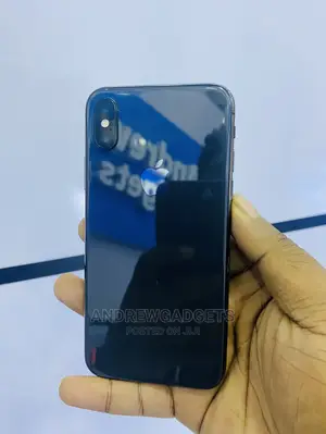 Apple iPhone X 64 GB Black
