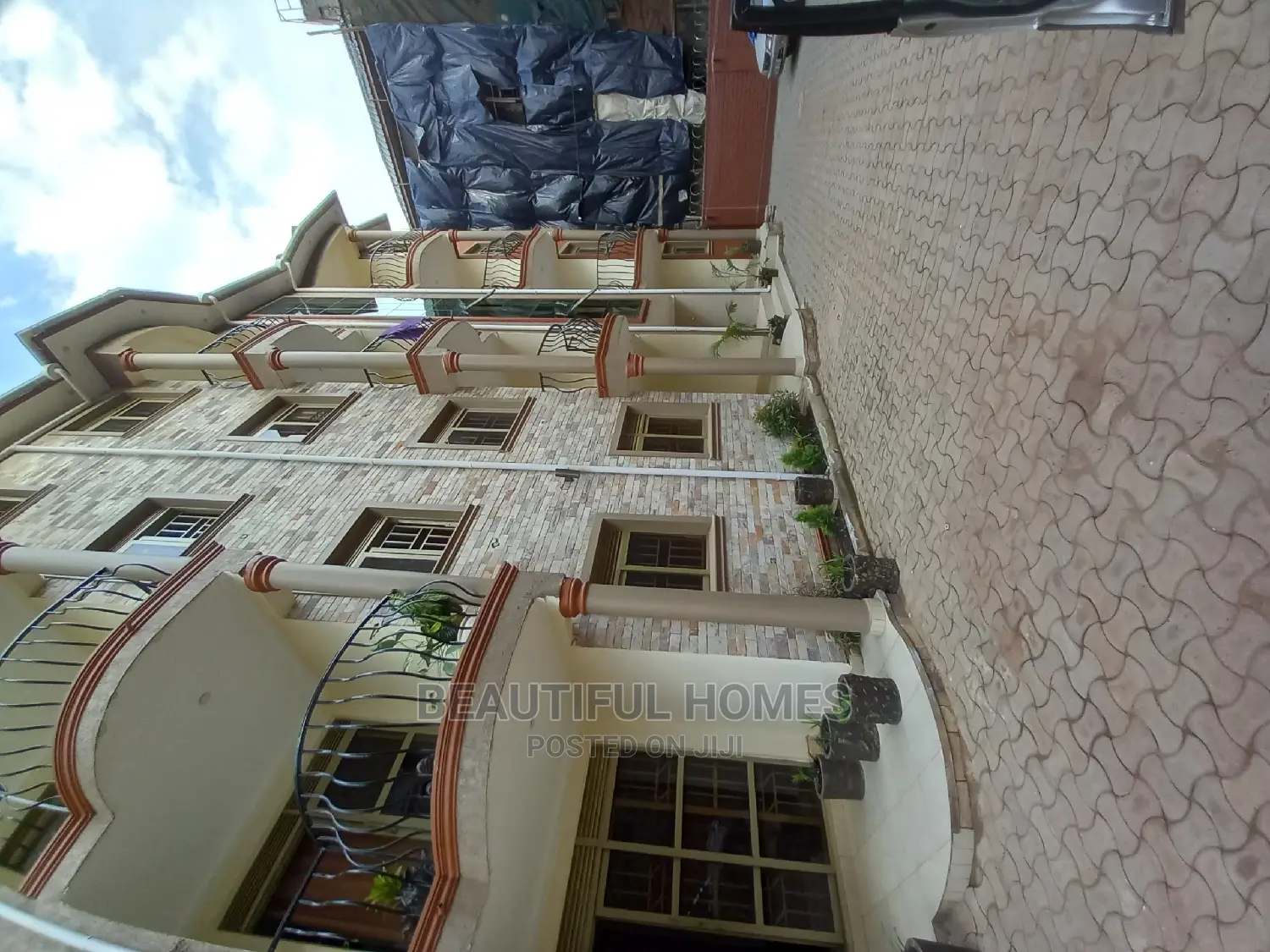 Furnished 2bdrm Apartment in Najjera, Central Division for Sale