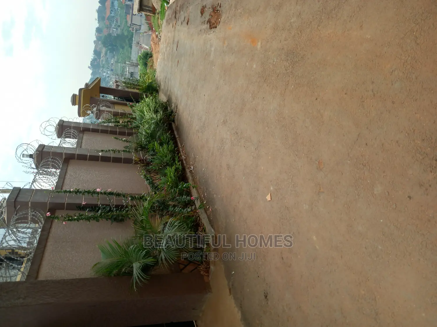 Furnished 2bdrm Apartment in Kisaasi, Central Division for Sale
