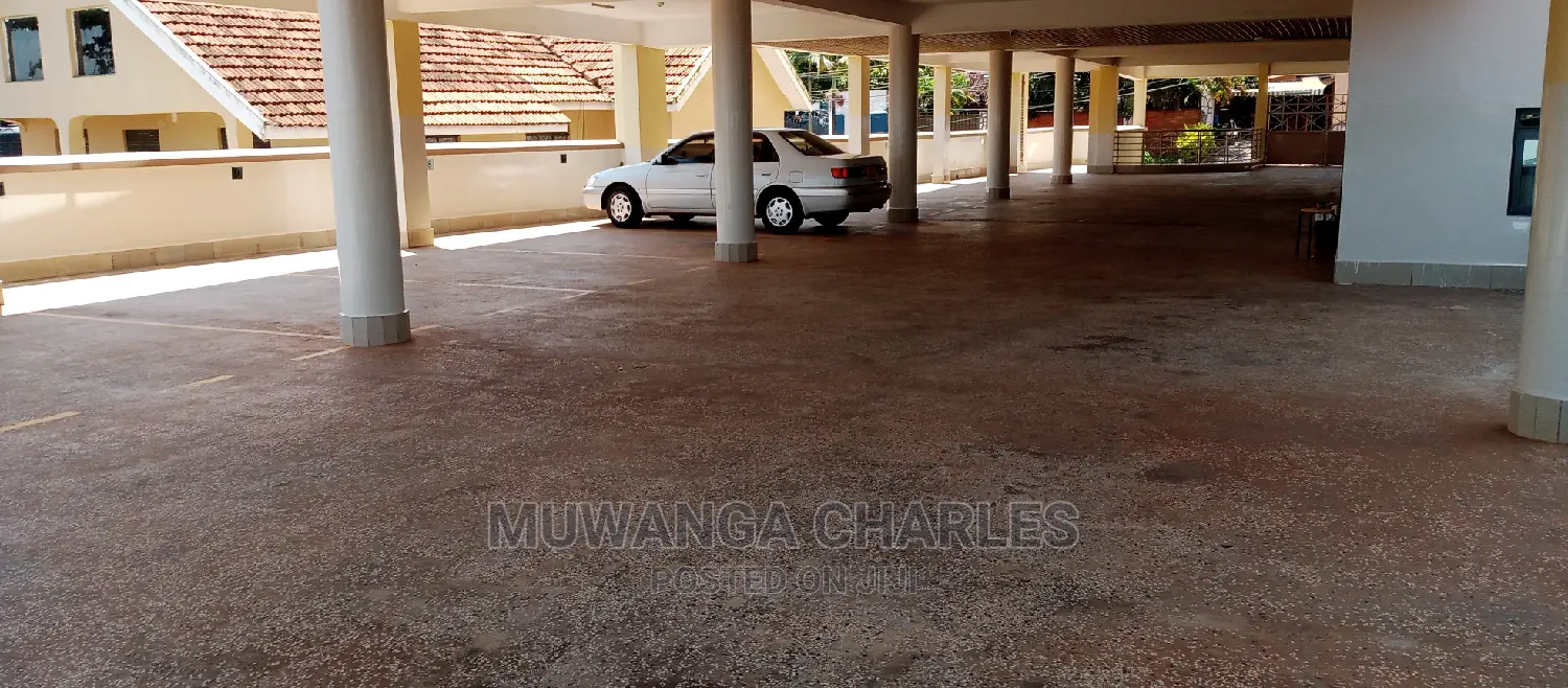 Office Space Is for Rent in Kololo