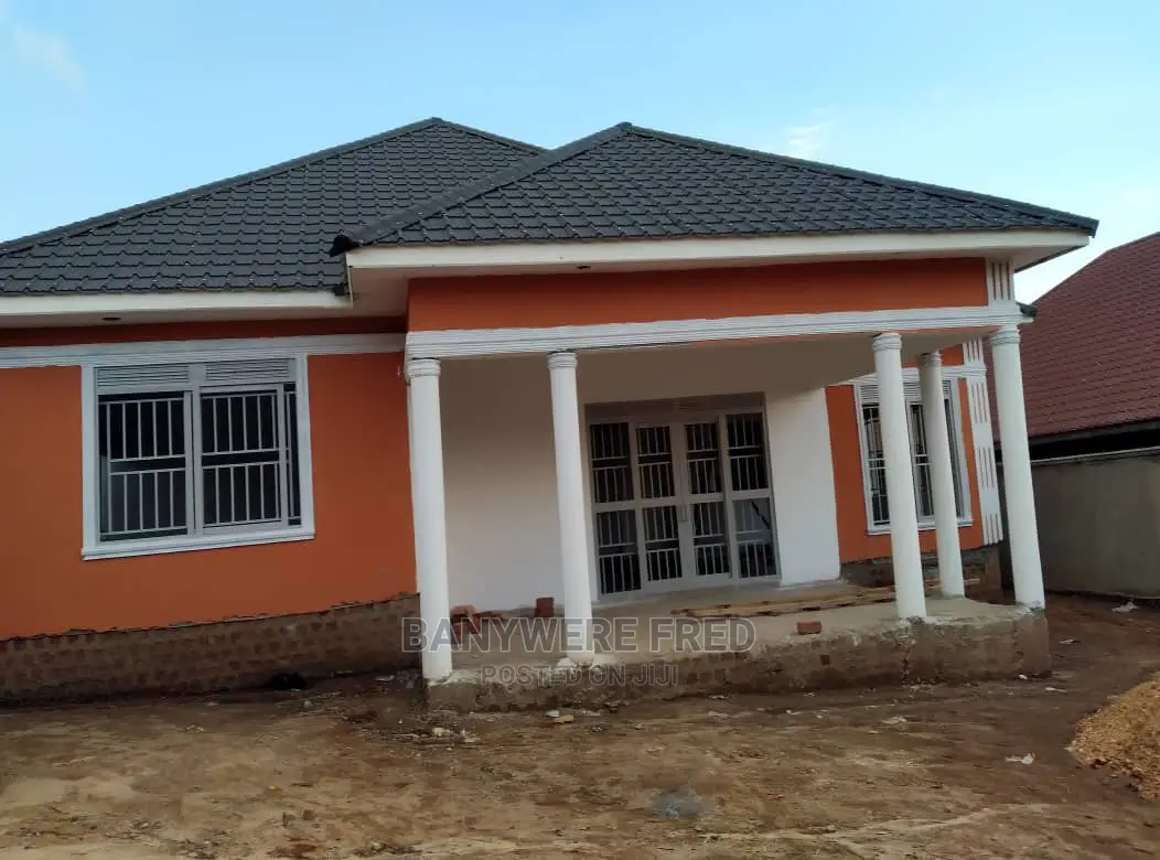 Furnished 3bdrm Bungalow in Goma for Sale