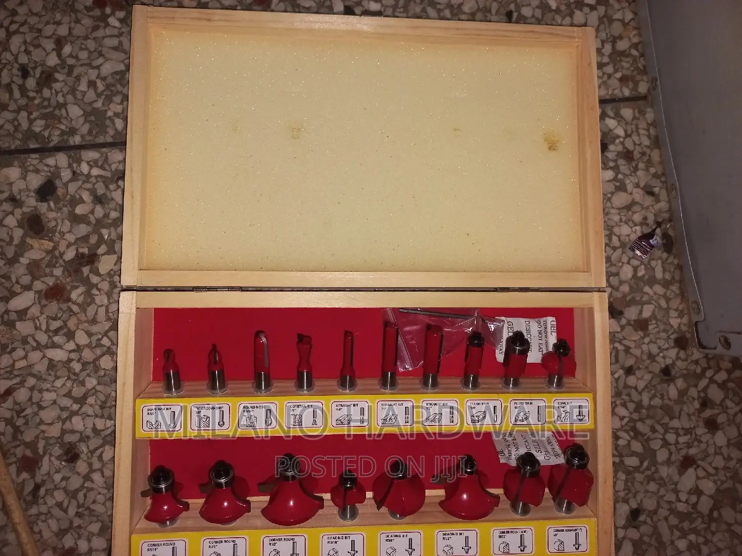 Router Machine Bits