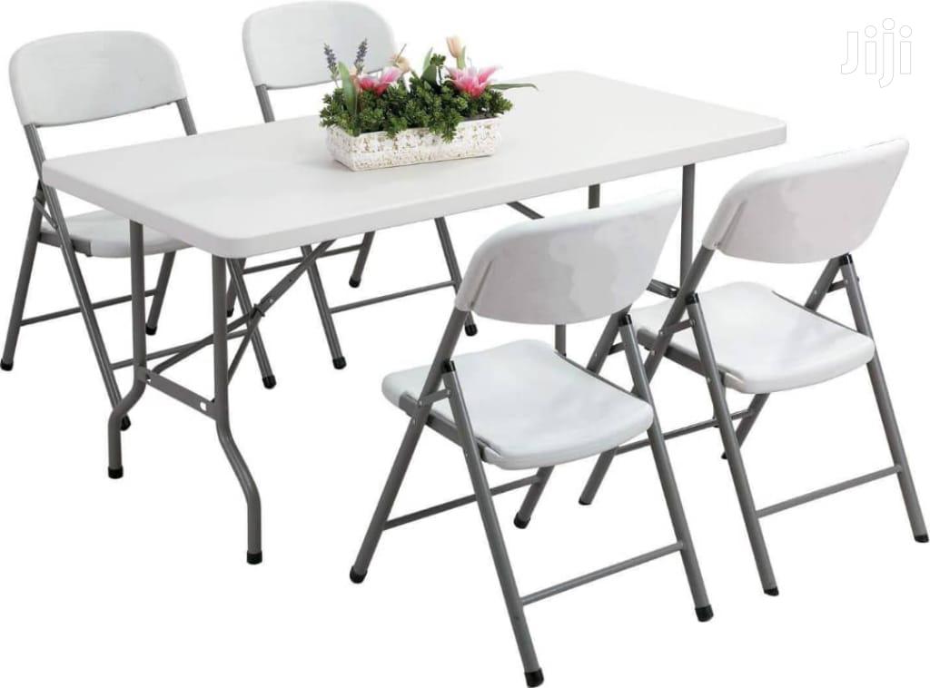 Rectangular Foldable Plastic Table