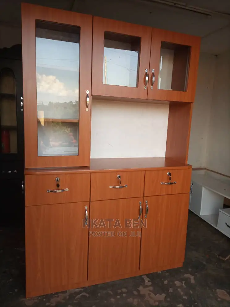 Chery Sideboard