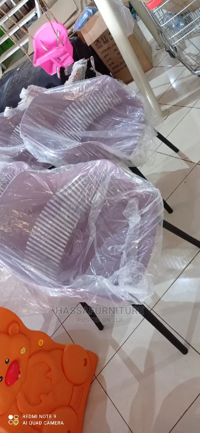 Executive Restaurant Chairs
