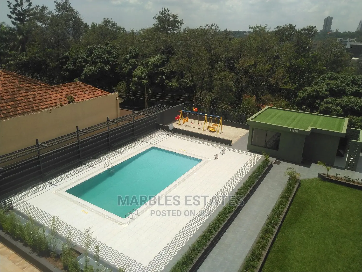 3bdrm Apartment in Kololo, Central Division for Sale