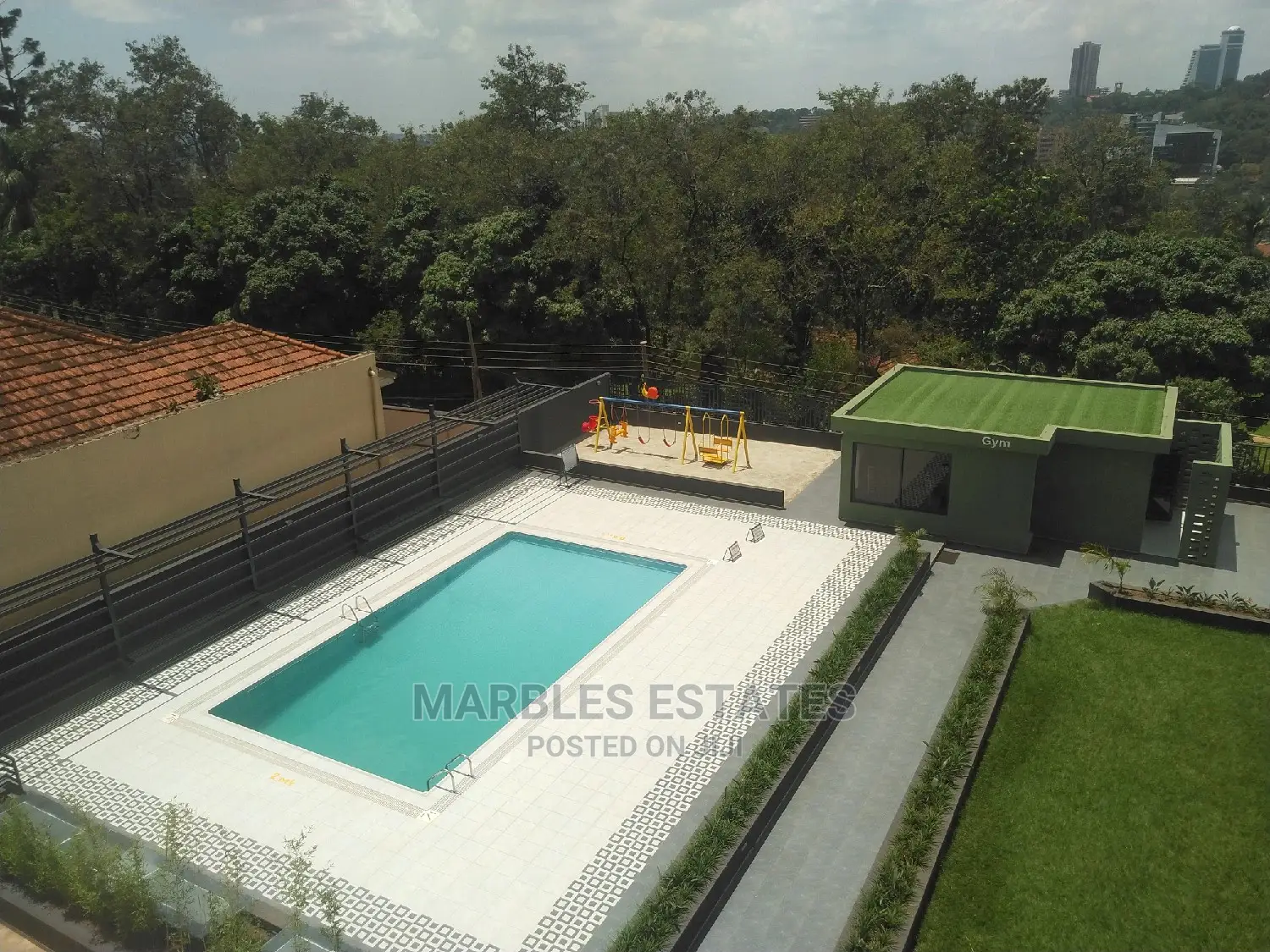 3bdrm Apartment in Kololo, Central Division for Sale