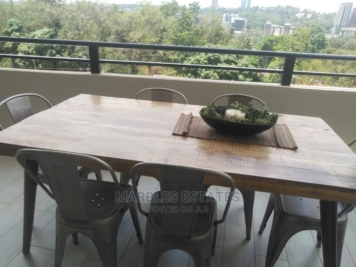 3bdrm Apartment in Kololo, Central Division for Sale