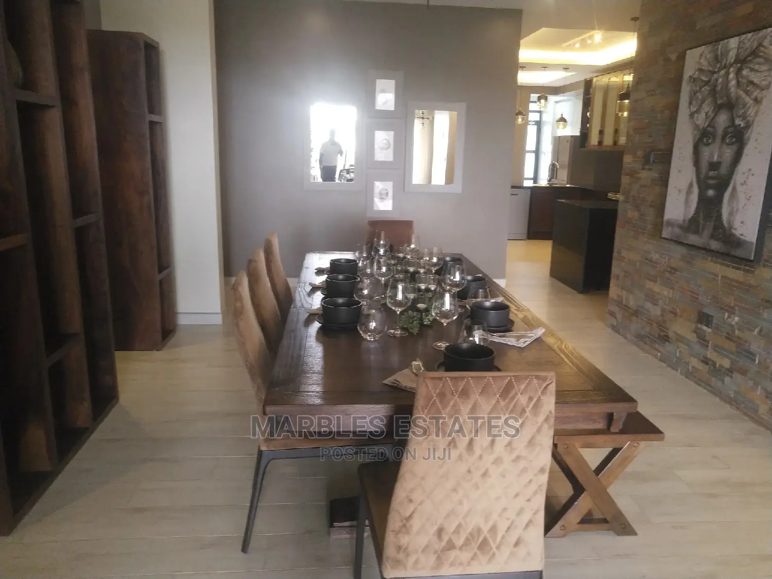 3bdrm Apartment in Kololo, Central Division for Sale