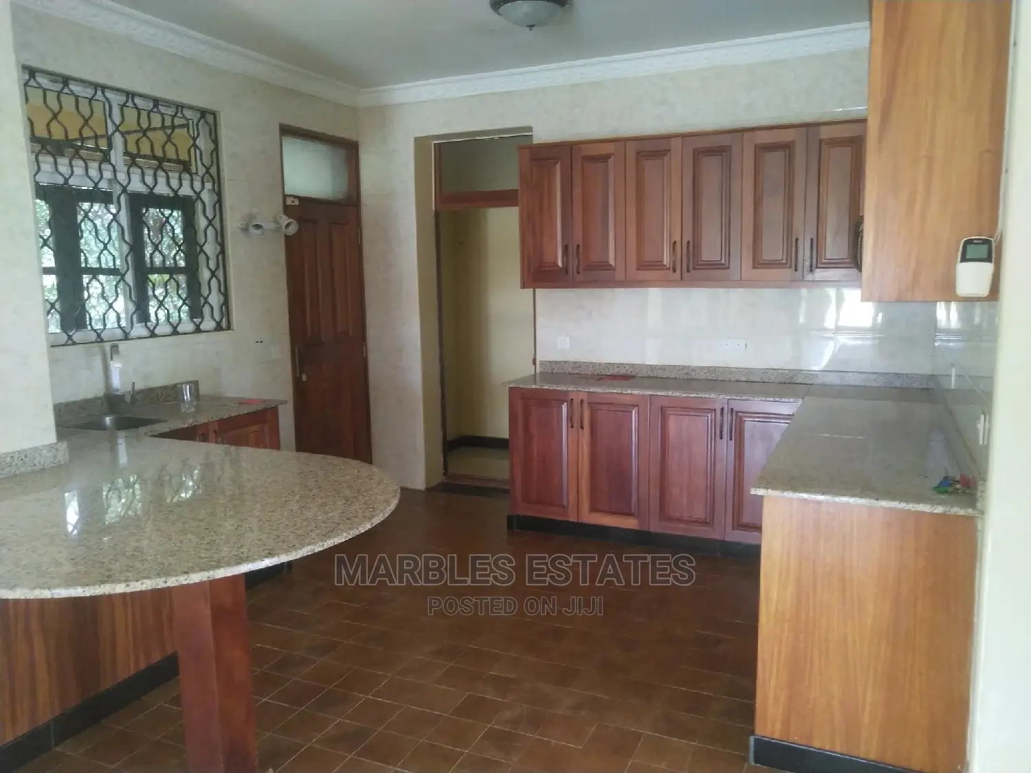 Furnished 3bdrm Apartment in Naguru, Central Division for Rent