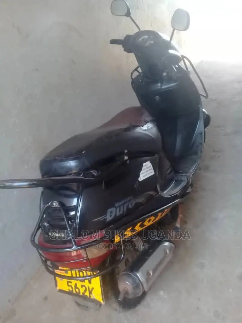 Mahindra Duro 2018 Black