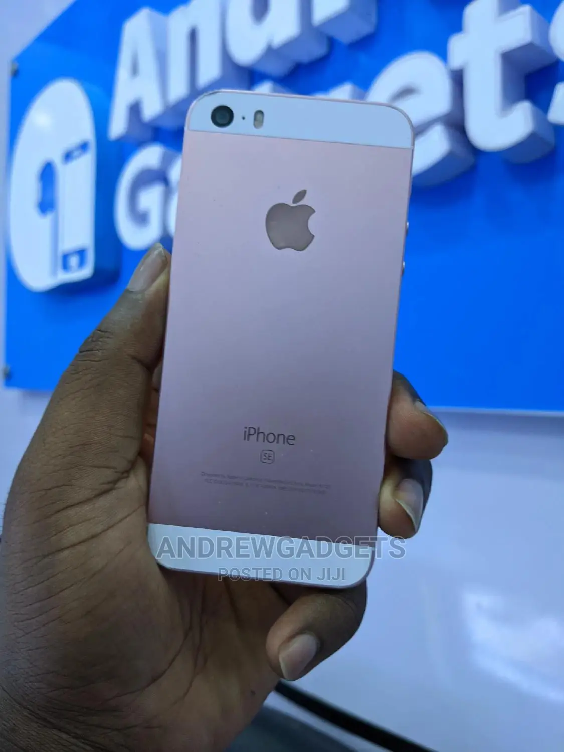 Apple iPhone SE 64 GB Rose Gold
