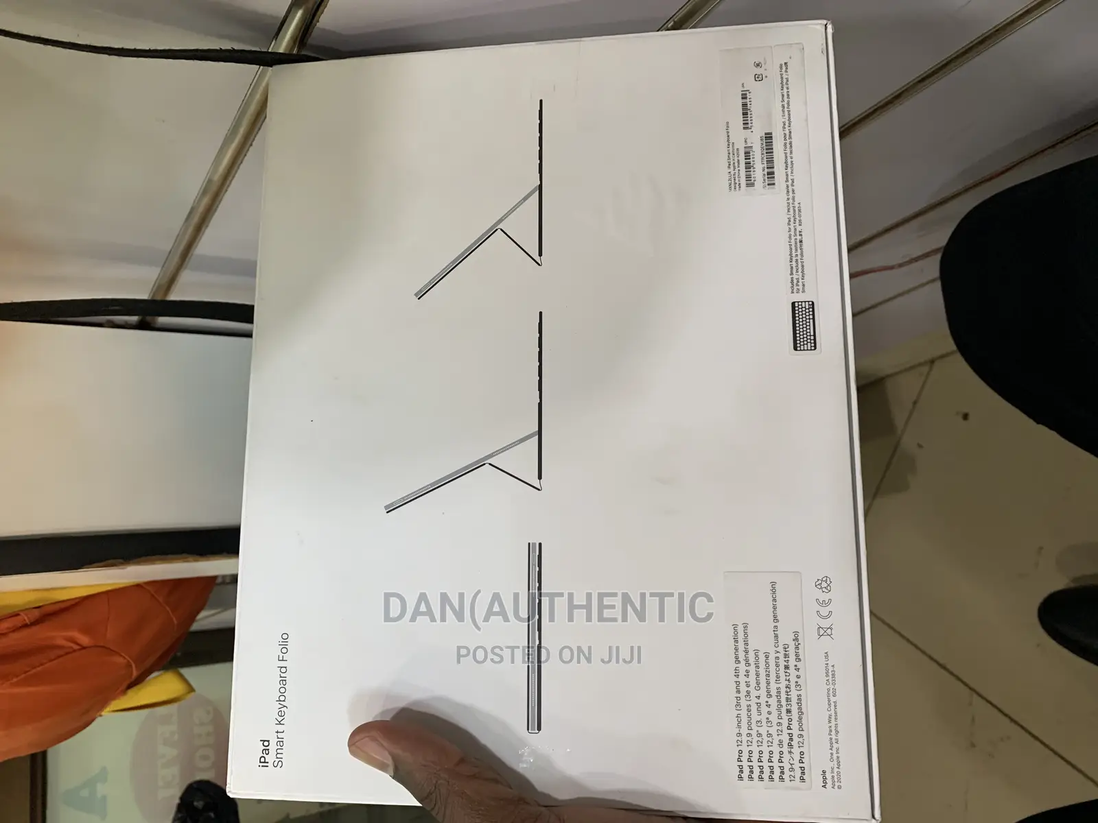 iPad Pro 12.9 Inch 4th Gen Apple Folio Keyboard Brand New
