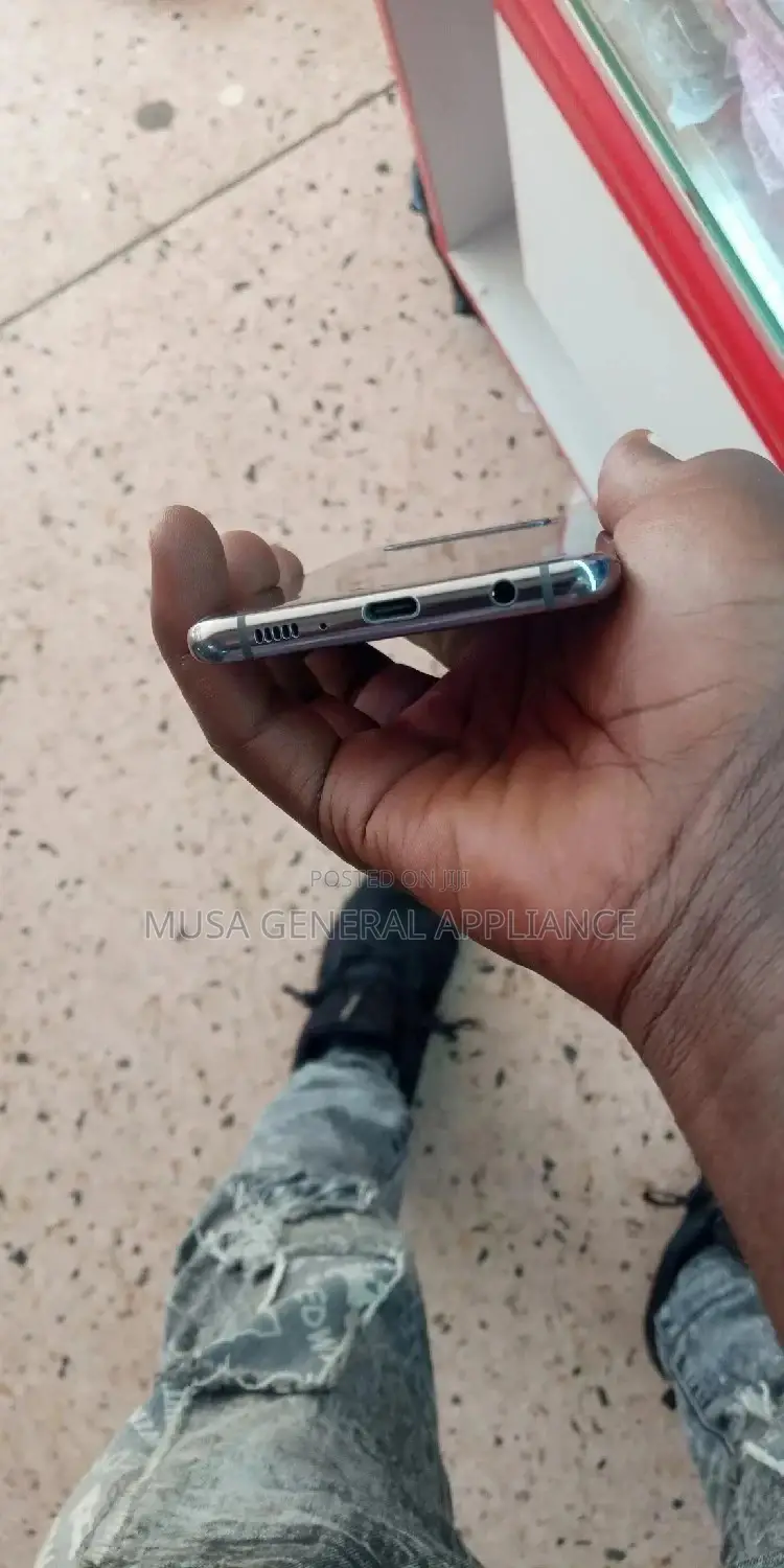 Samsung Galaxy S10 Plus 128 GB Black