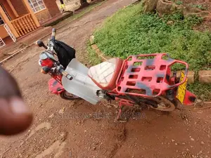 Honda 2015 Red