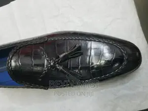 Pure Leather Men Shoes. Made in Italy