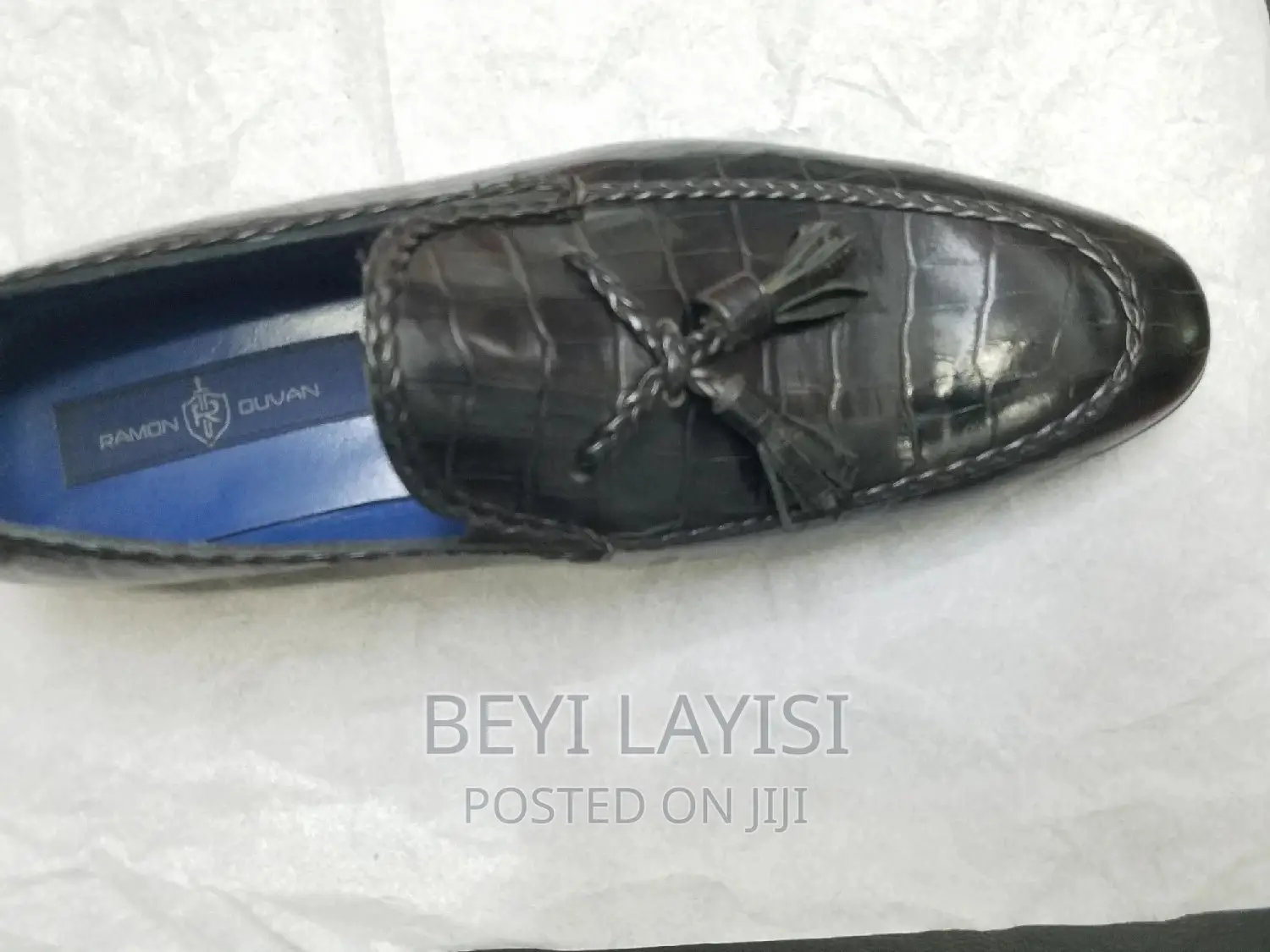 Pure Leather Men Shoes. Made in Italy