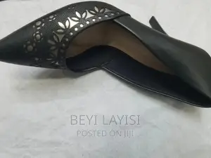 Pure Leather Black Heels.Made in Brazil