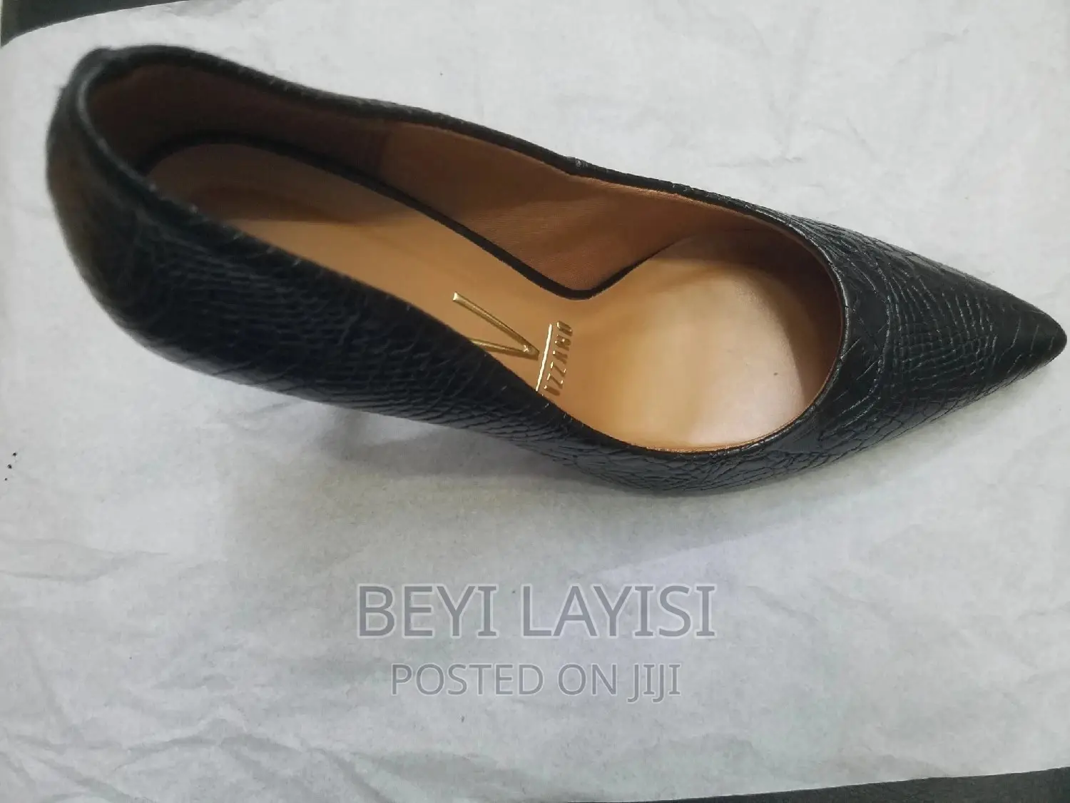 Pure Black Leather High Heels. Made in Brazil
