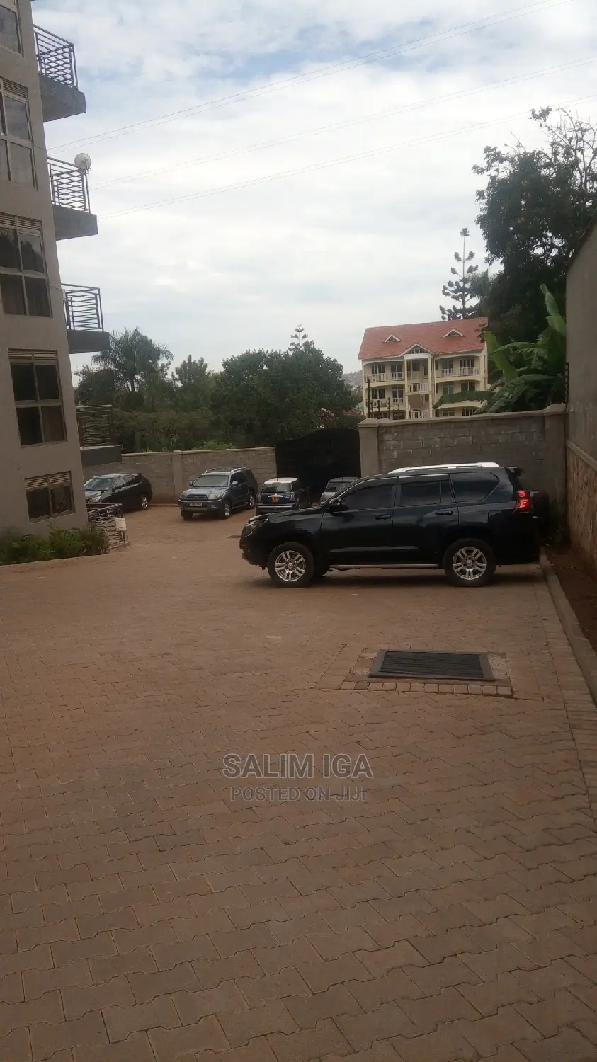 3bdrm Block of Flats in Kololo Property, Central Division for Rent