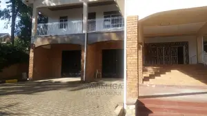 5bdrm Bungalow in Kololo Property, Central Division for Rent