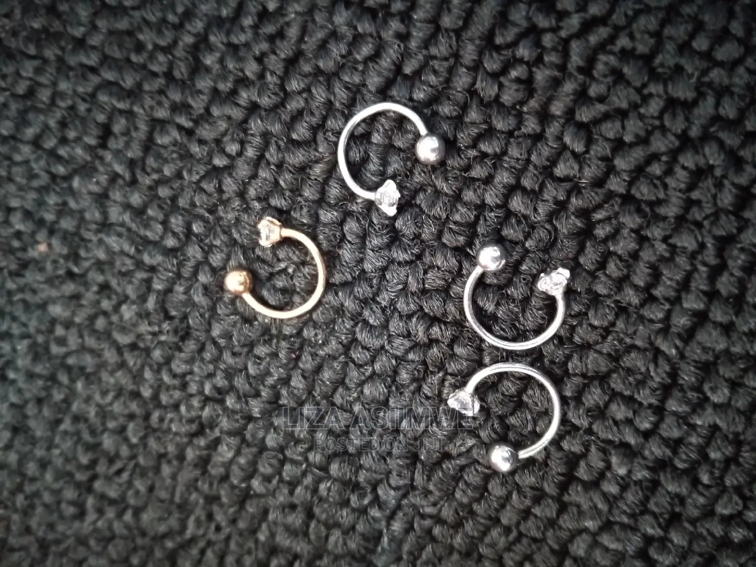 Quality Screw Nosepins Available