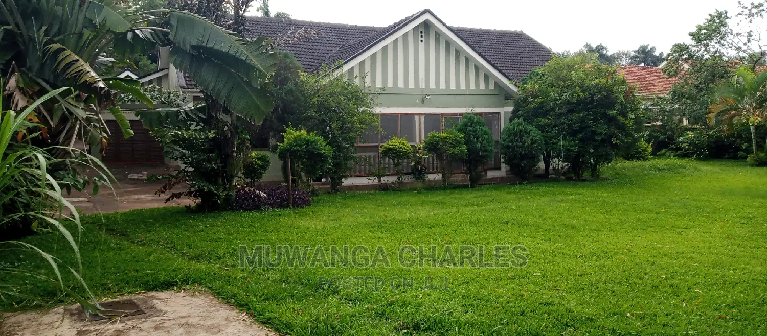 4bdrm Bungalow in Fs Properties Ltd, Central Division for Sale