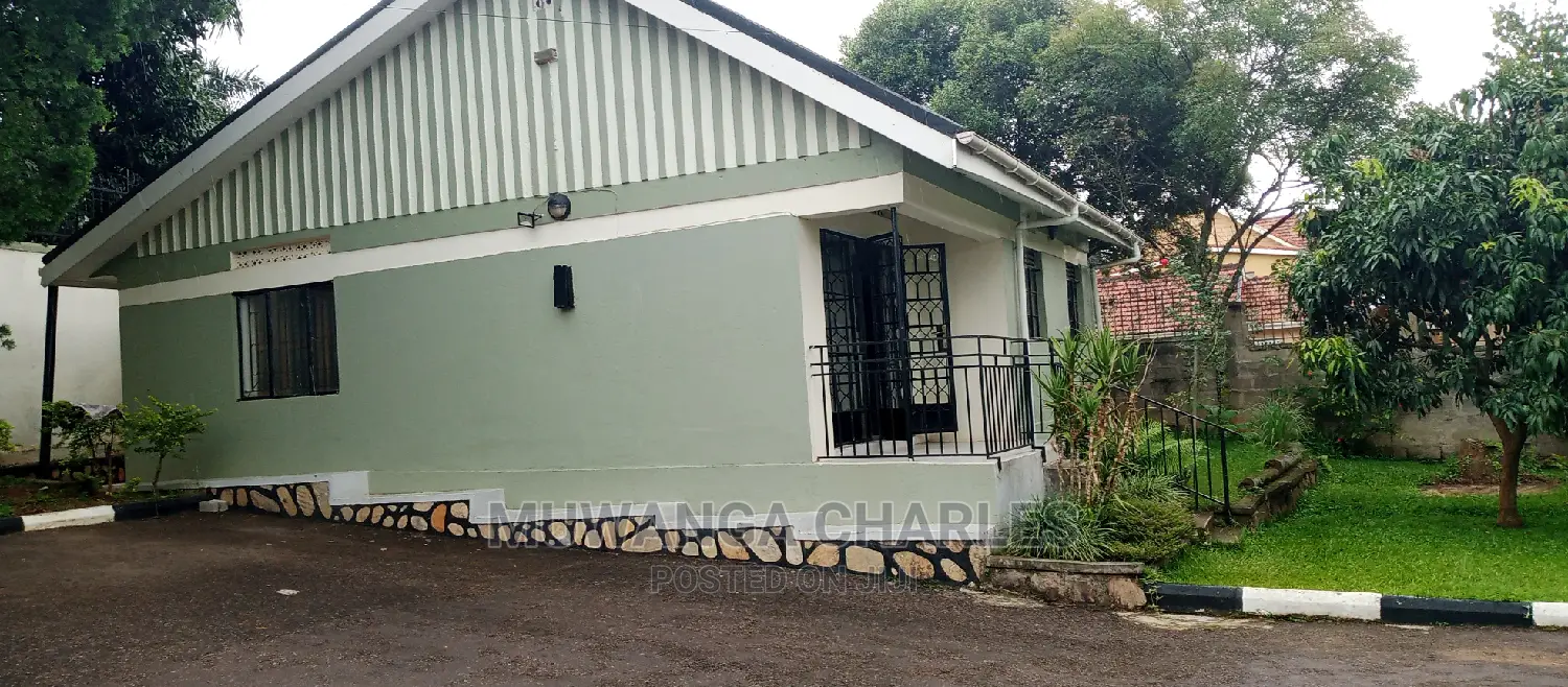 4bdrm Bungalow in Fs Properties Ltd, Central Division for Sale