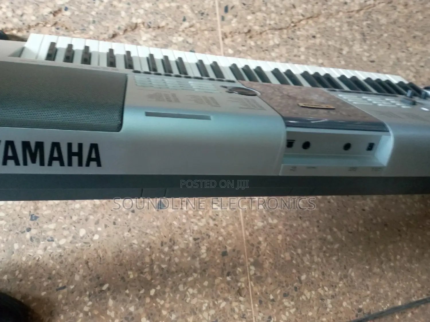 Yamaha Psr I 425