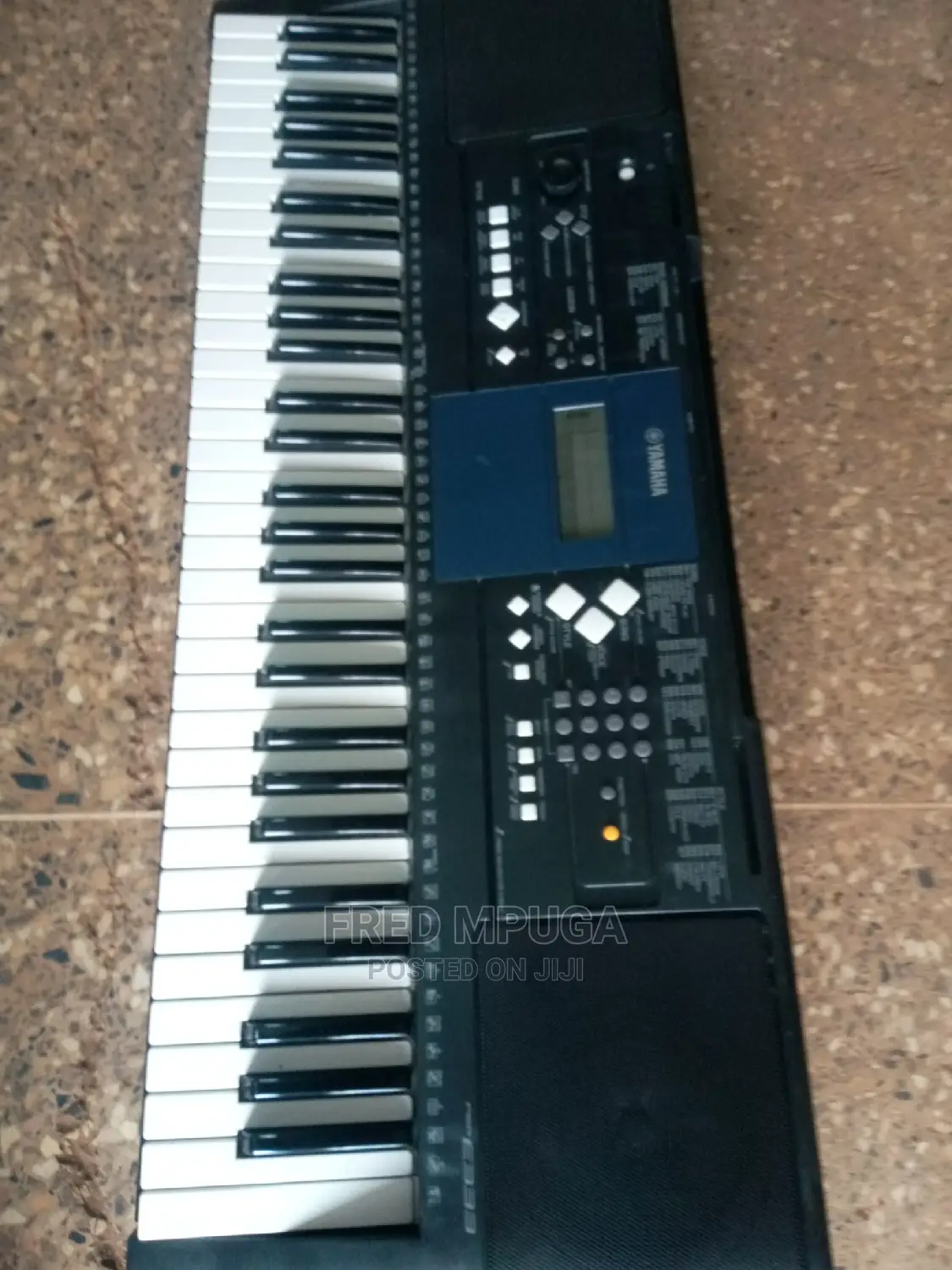 Yamaha Psr E333