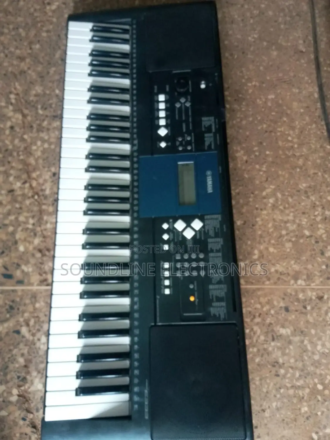 Yamaha Psr E333