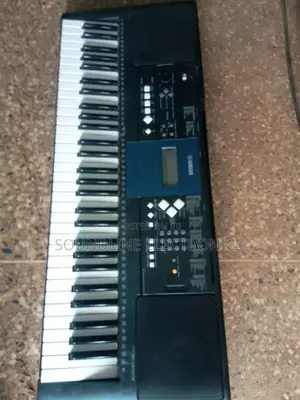 Yamaha Psr E333
