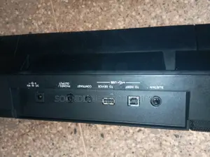 Yamaha PSR S550