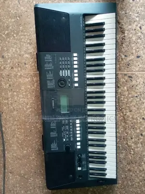 Yamaha Psr E423
