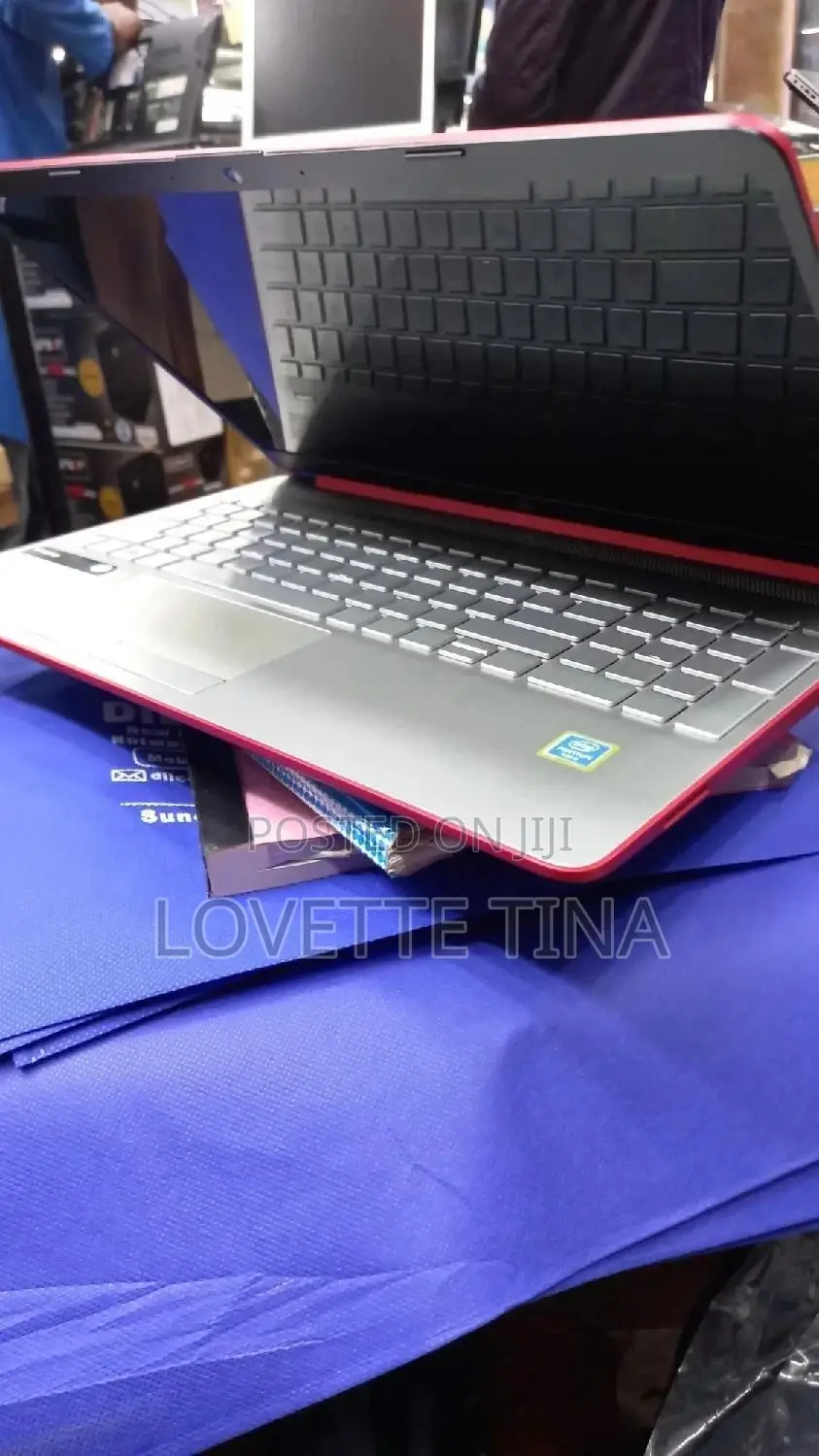 New Laptop HP 4GB Intel Celeron HDD 500GB