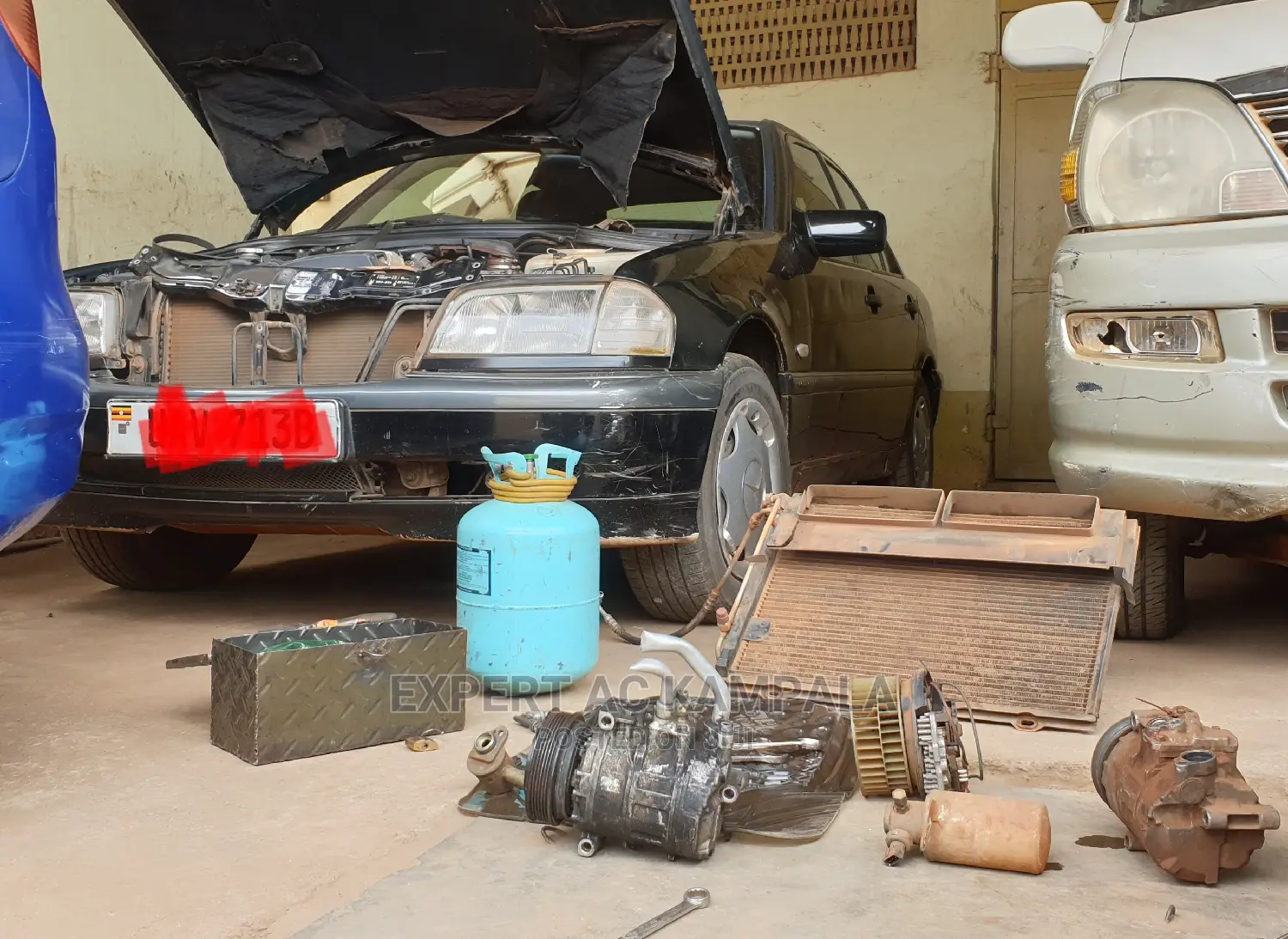 Benz AC Repair and Gas Refilling