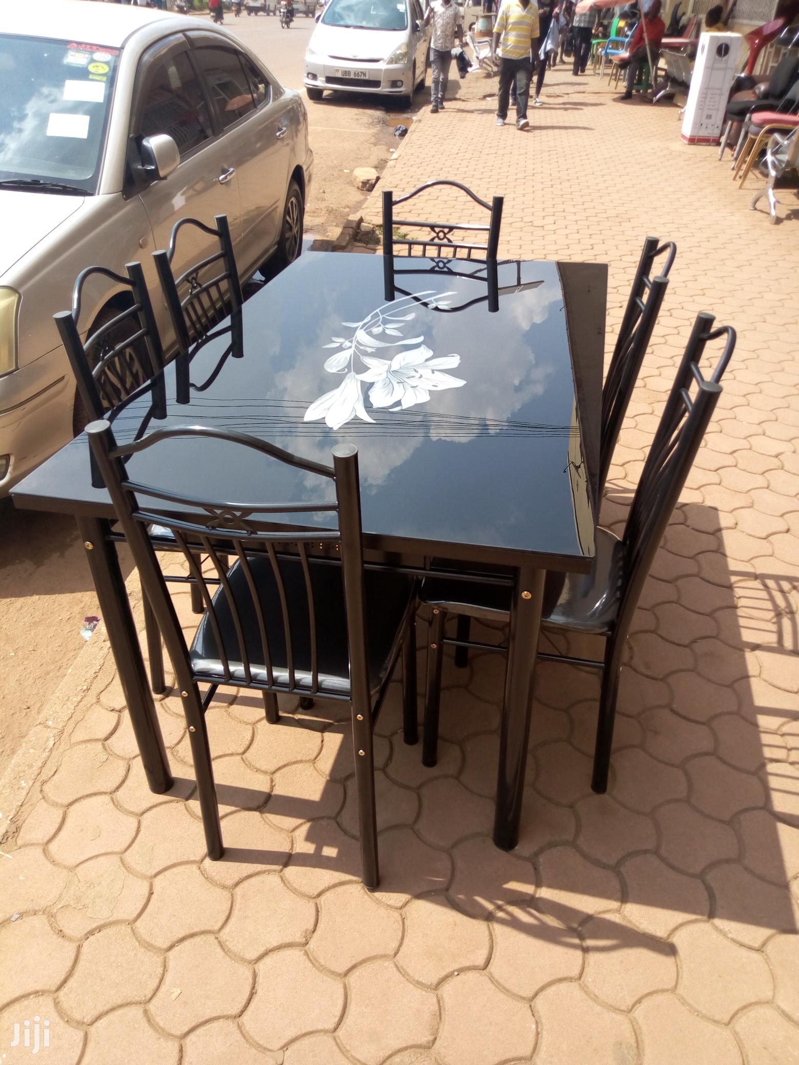 Glass Dinner Table