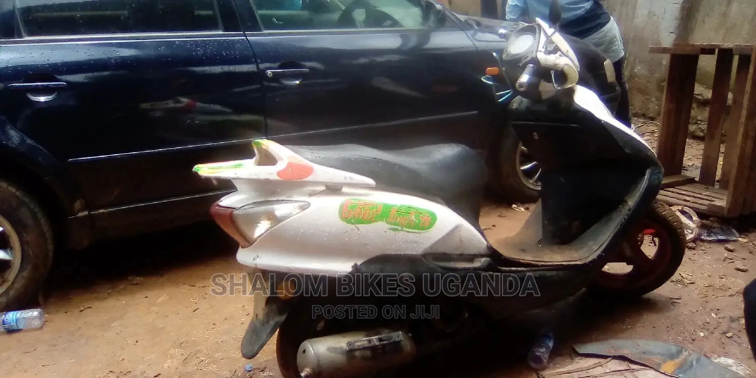 Honda Dio 2016 White