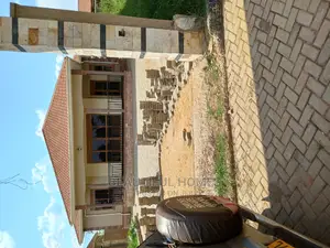 Furnished 5bdrm House in Buwate, Kira for Sale