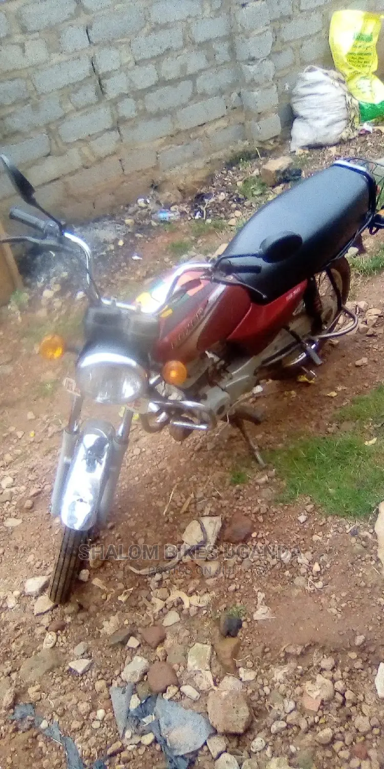 Bajaj Boxer 2017 Red