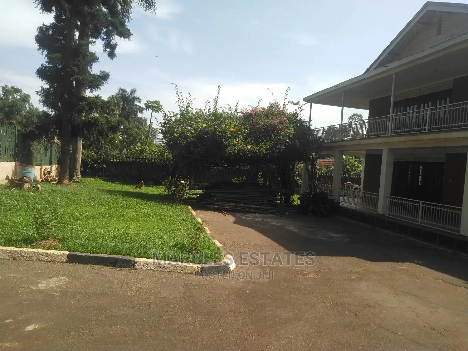 8bdrm House in Kololo, Central Division for Rent