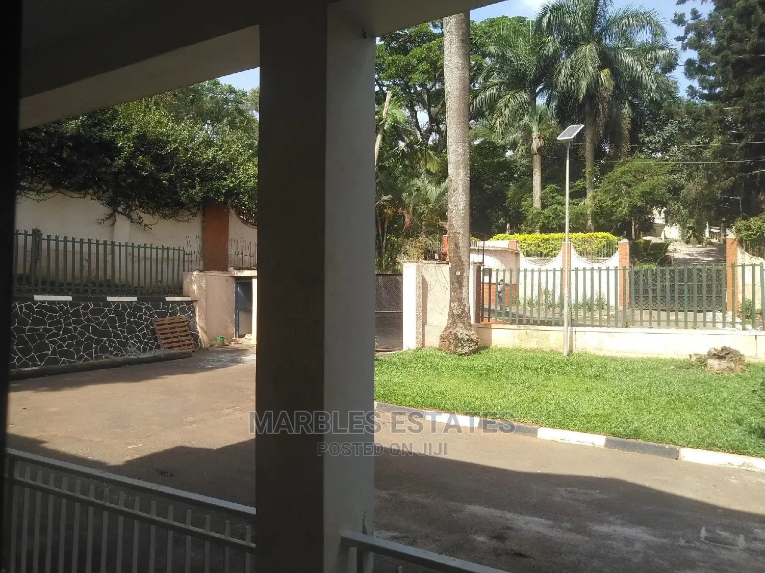 8bdrm House in Kololo, Central Division for Rent