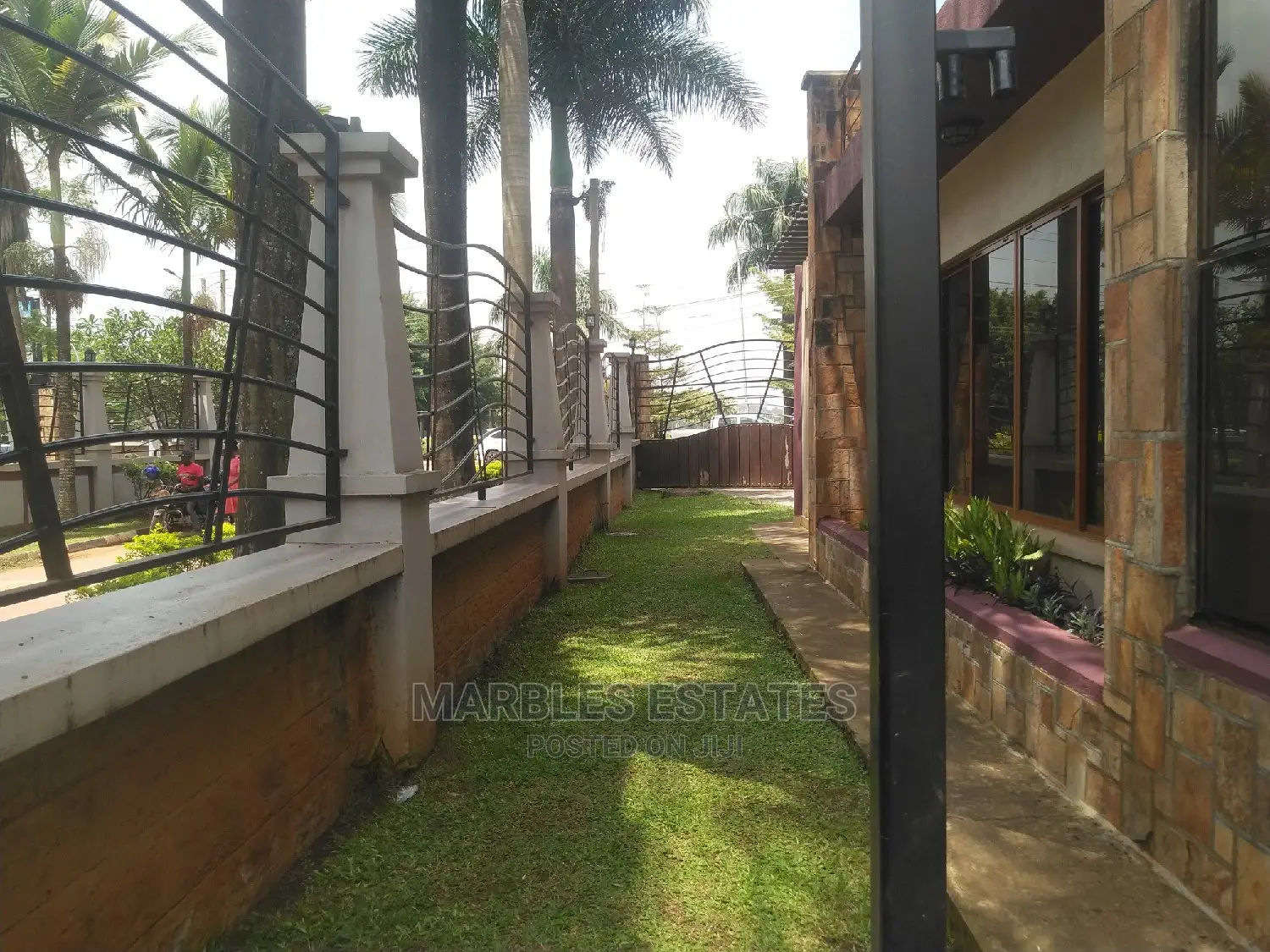 Nice Office Space for Rent in Kololo