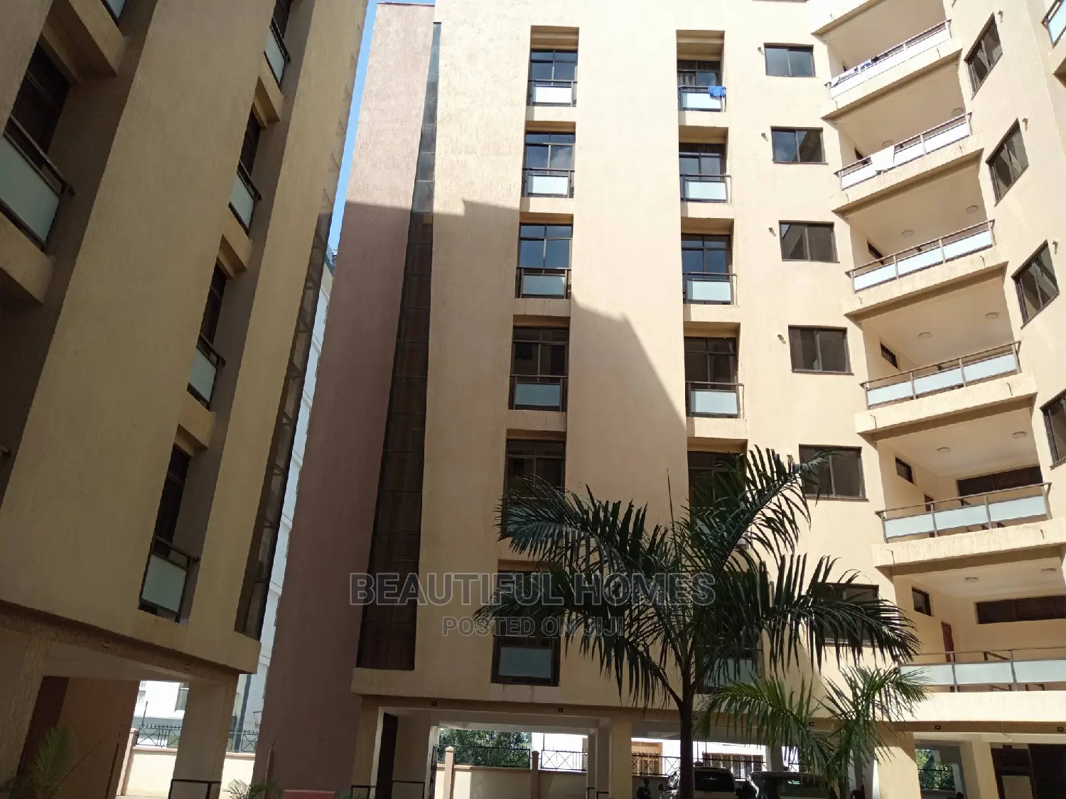 Furnished 3bdrm Condo in Kololo, Central Division for Sale