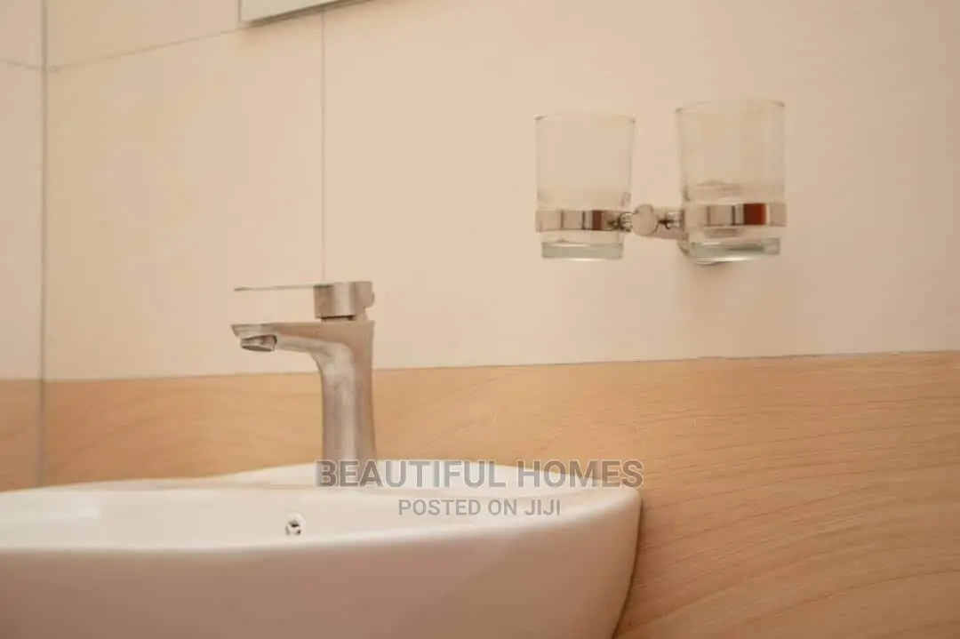 Furnished 2bdrm Apartment in Kisaasi, Nakawa for Sale