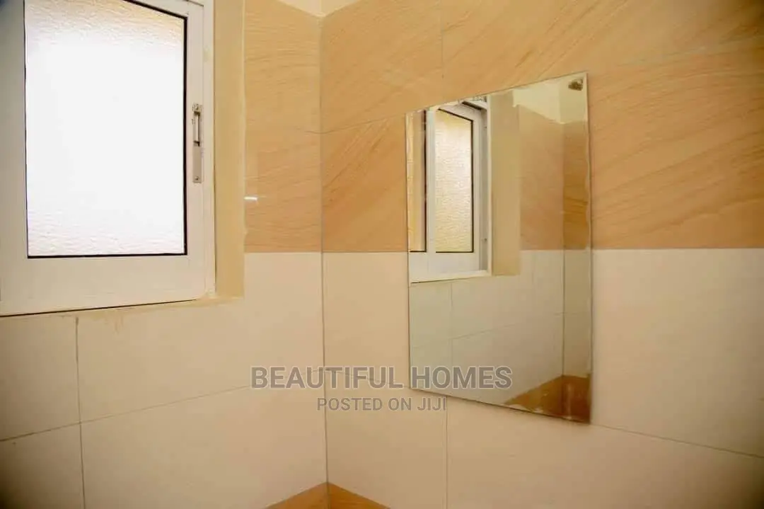 Furnished 2bdrm Apartment in Kisaasi, Nakawa for Sale