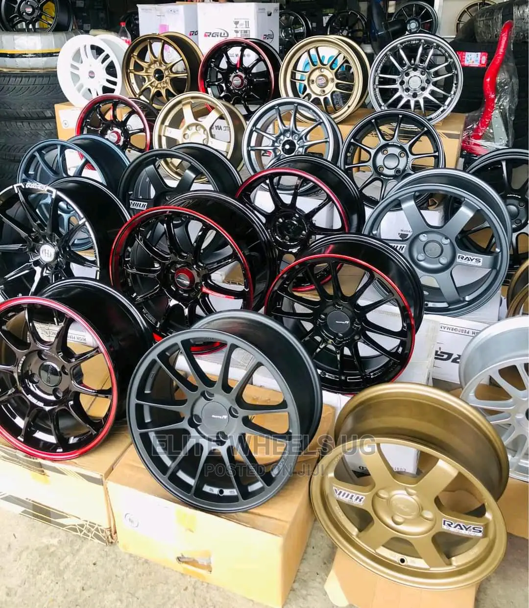 Designed Sport Rims in Central Division Vehicle Parts & Accessories